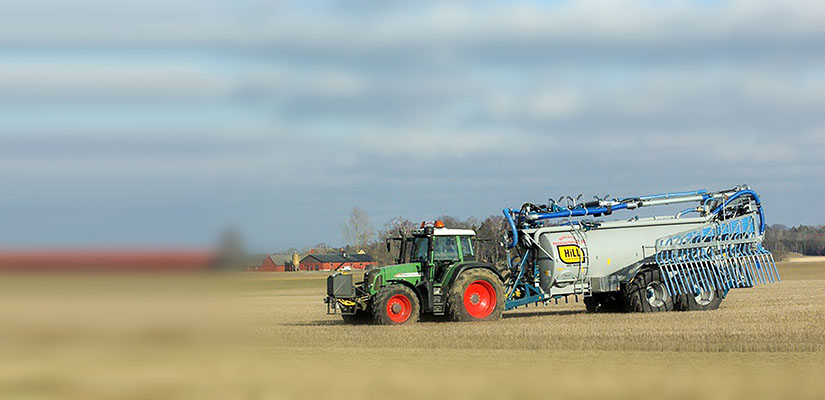 Traktor 825x400.jpg